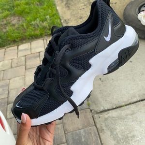 Black Nike shoes